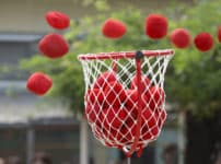 玉入れのカゴの高さは4メートル12センチと決まっているという雑学