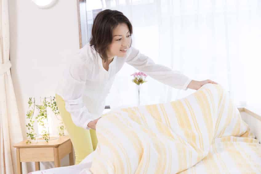 布団を干すときは、「黒い布」をかけるとダニ退治になるという雑学