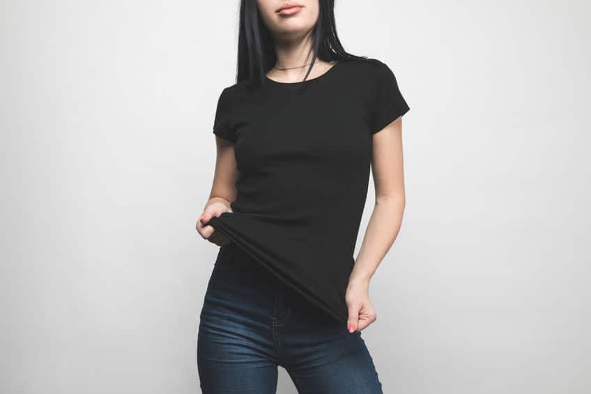 濃い色の服を着ていると蚊に刺されやすい?というトリビア