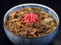 牛丼に紅生姜をつける理由とメリットに関する雑学