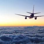飛行機が高度1万メートルで飛ぶ理由に関する雑学
