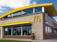 マクドナルドはカレーとチャーハンを販売していたという雑学
