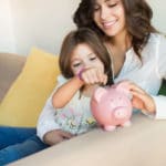 貯金箱がブタの形をしている理由に関する雑学