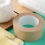 日常で使っている「ガムテープ」は「粘着テープ」という雑学