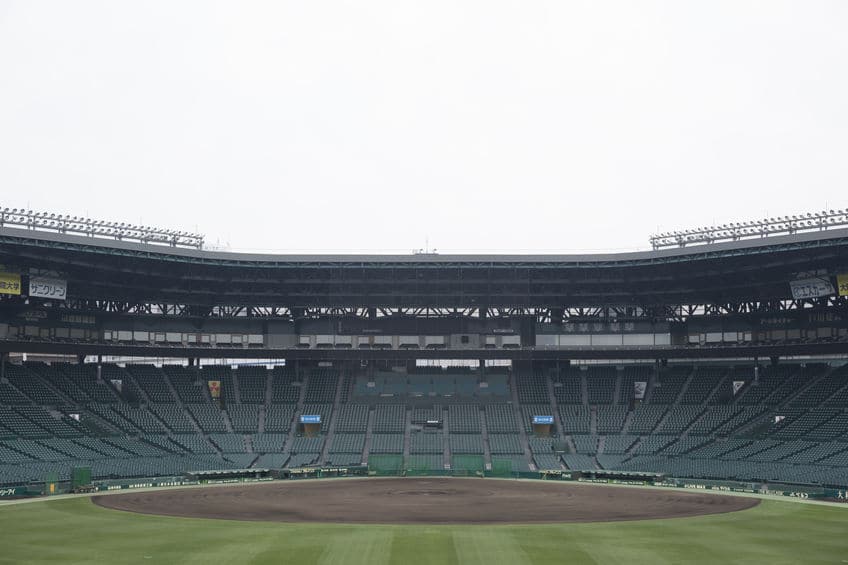 甲子園の土がなくならない理由に関する雑学