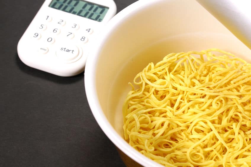 たった1分で完成するカップ麺に関する雑学