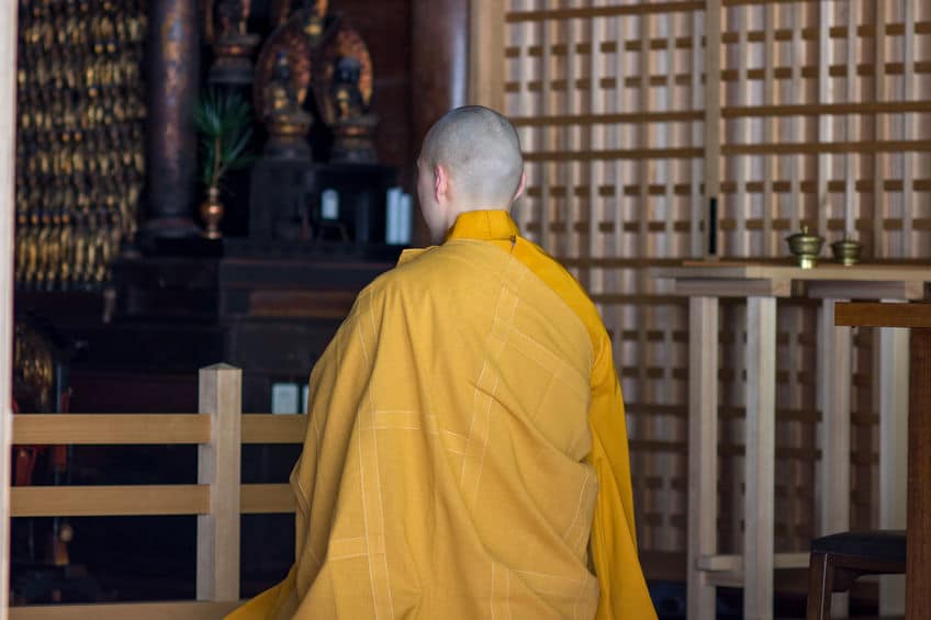 お坊さんが坊主にする理由に関する雑学まとめ