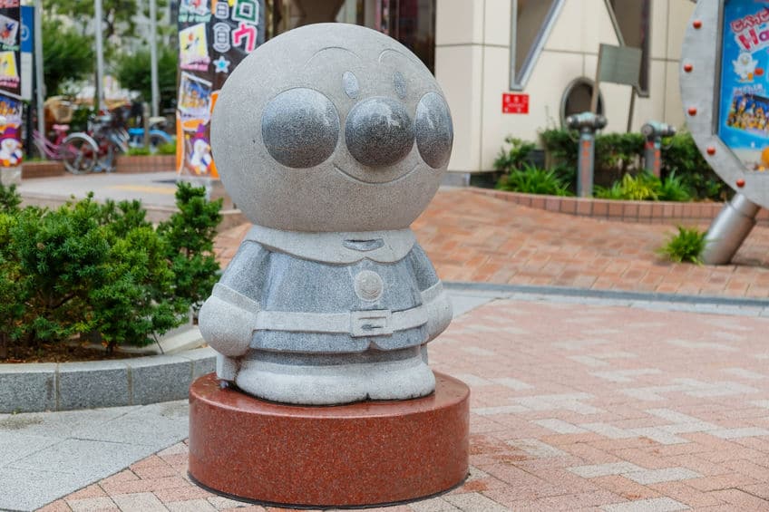 なぜアンパンマンは人間じゃなくなったのか?というトリビア