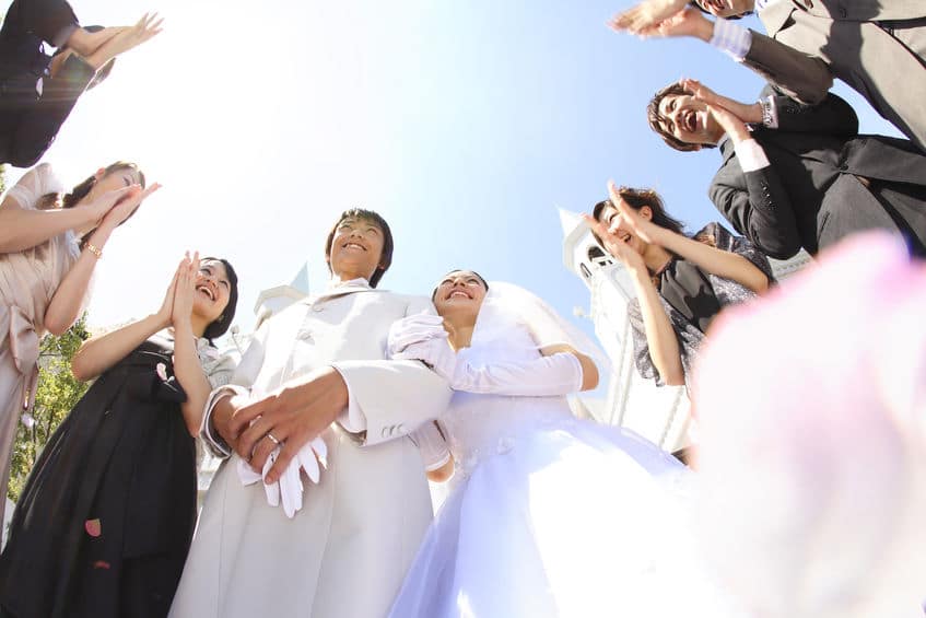 ひな人形は結婚式の場面を表したものという雑学